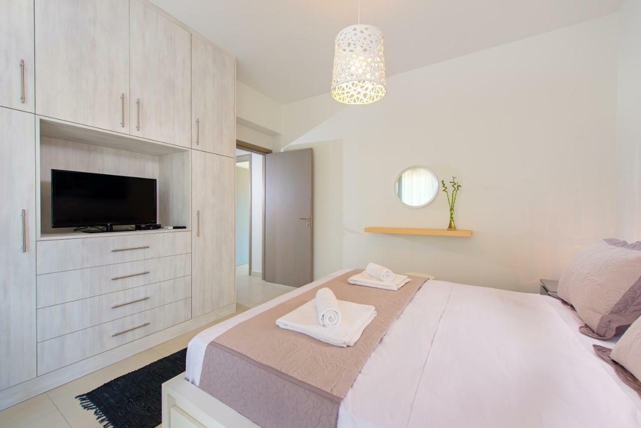 Villa Greatland Villas